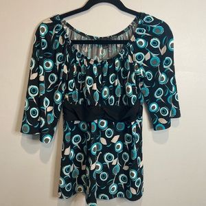 Three-quarter sleeve blouse